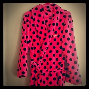 Victoria secret pink robe. Make offer!